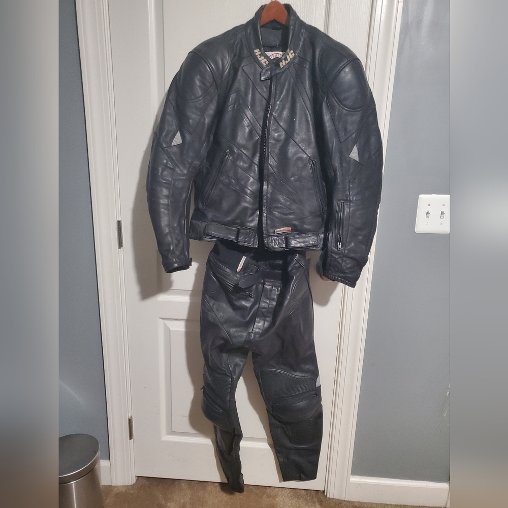 HJC heavy grain leather motorbike jacket and pants